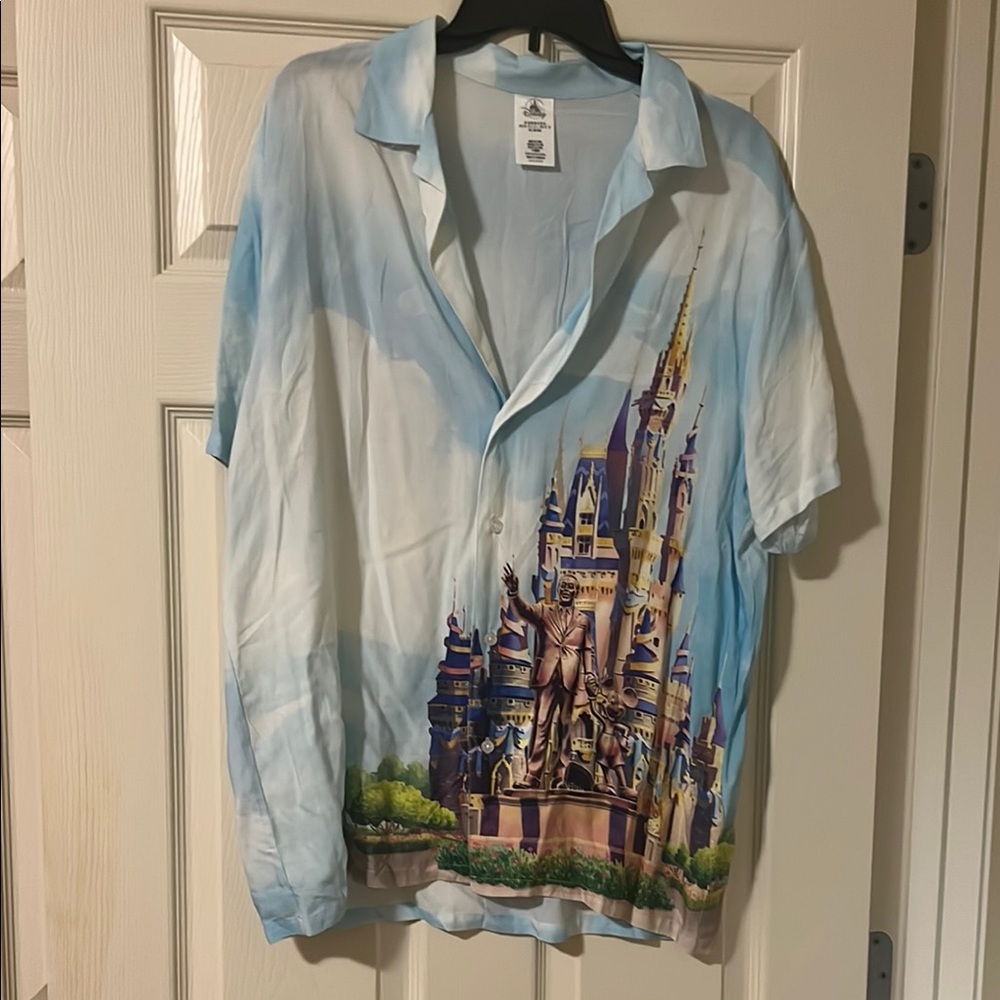 Disney World 50th Anniversary Walt and Mickey Button Down Shirt Medium